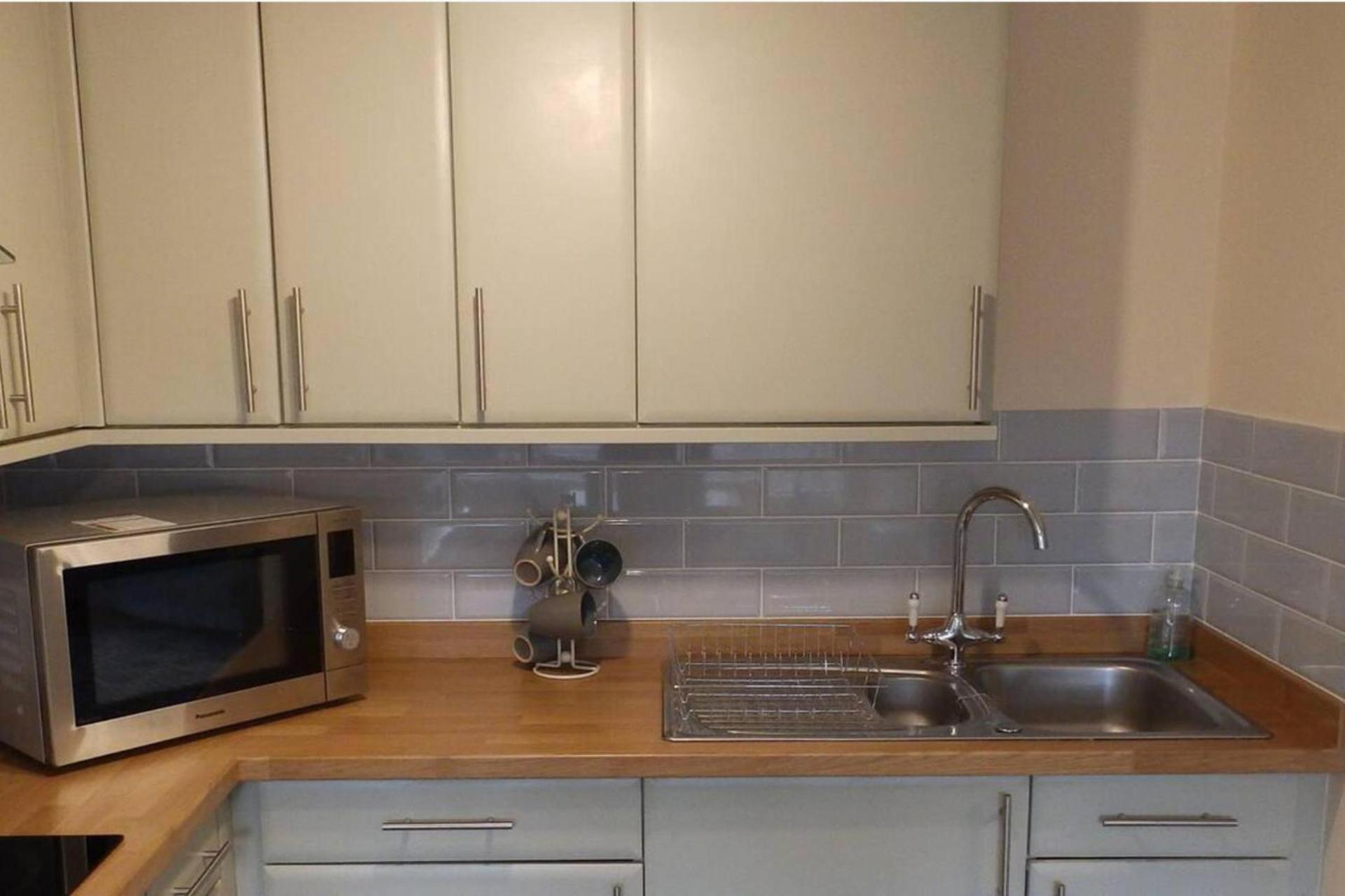 1 Bed-Pet Friendly-Parking-Patio-Close To Coasts North Hill Eksteriør bilde